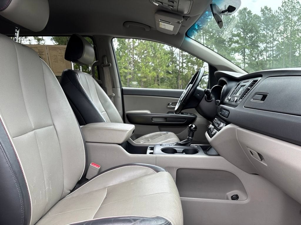 2016 Kia Sedona LX