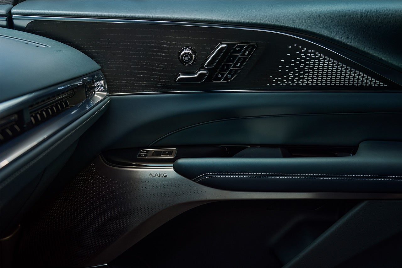 Dan Vaden Cadillac Brunswick in Brunswick GA